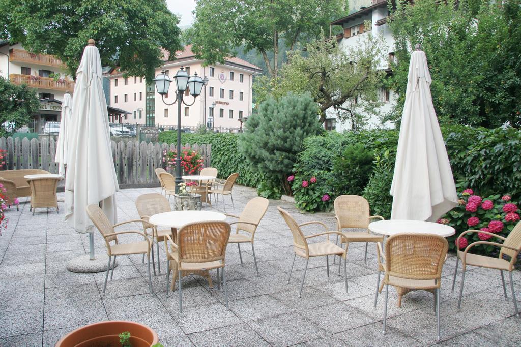 Albergo Garnì Cavento Pinzolo Exteriör bild